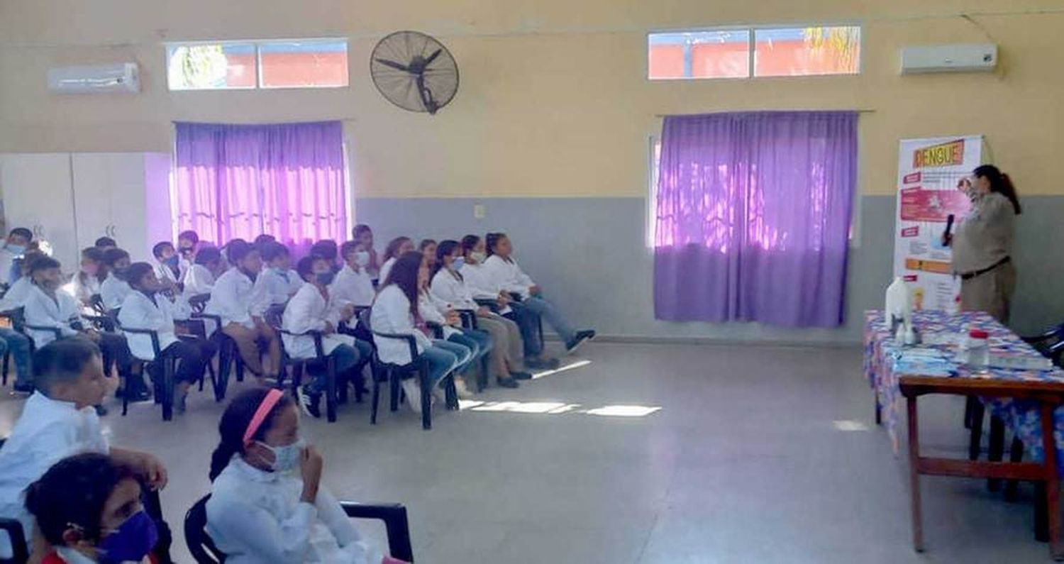 Se realizan visitas a los colegios para 
conocer las realidades de los estudiantes