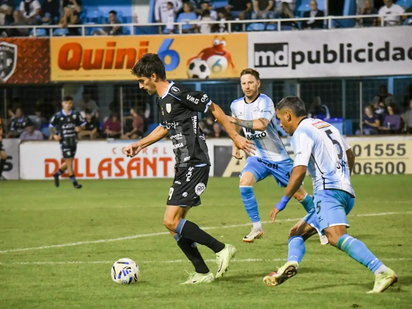 La Crema igualó 0 a 0 con el Lobo jujeño en Rafaela y ahora va a Tucumán. Foto: Prensa AR