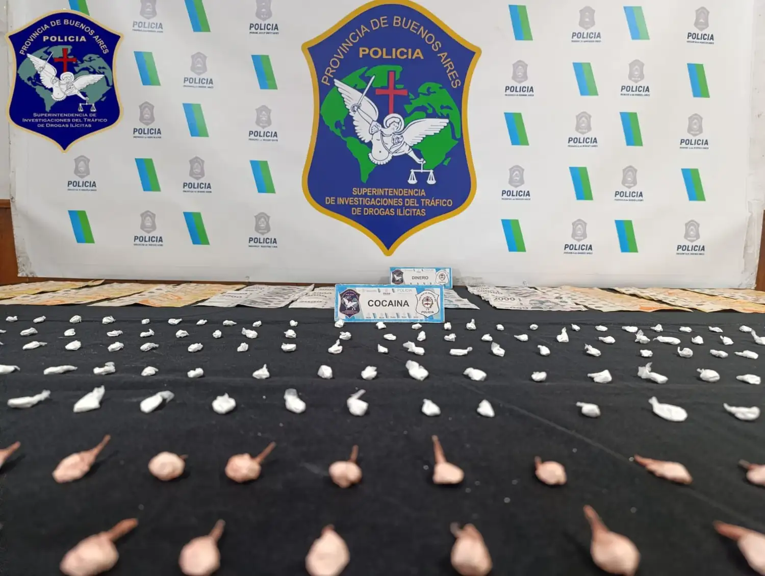 Las dosis de cocaína estaban preparadas para su venta.