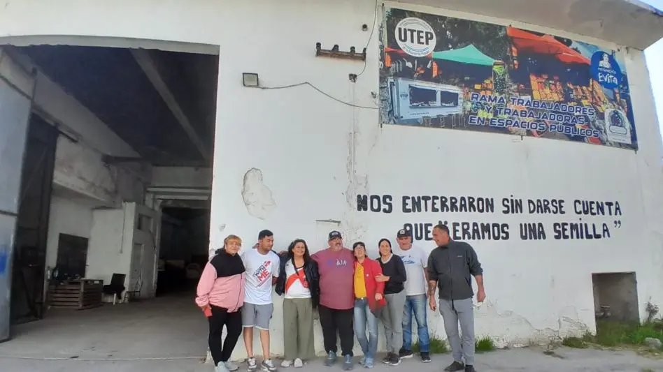 Denuncian orden de desalojo de trabajadores de la economía popular: "No somos usurpadores, somos trabajadores"