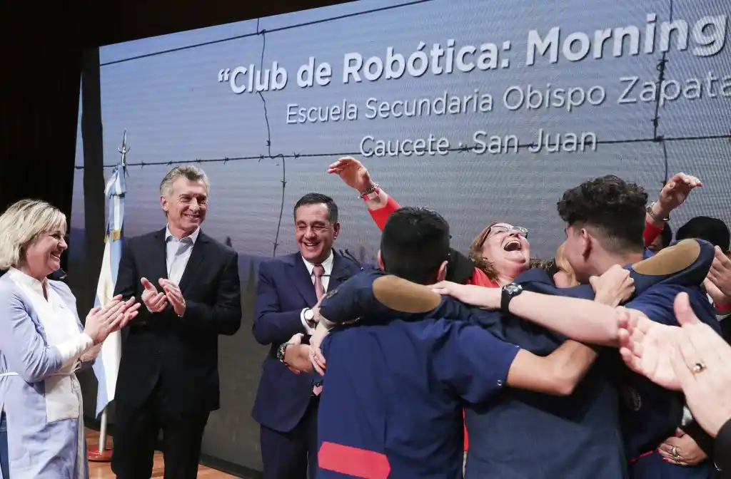 Mauricio Macri destacó el rol de la educación contra la pobreza