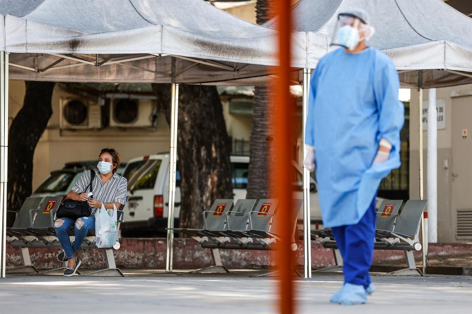 Confirmaron sólo 2.274 contagios de Covid en el país, la cifra más baja en casi tres meses