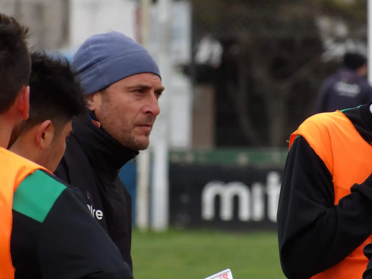 En búsqueda del “clásico” rival