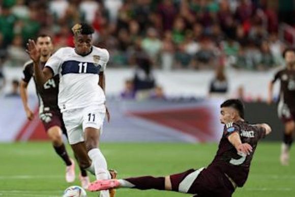 Ecuador empató y será el rival de Argentina 