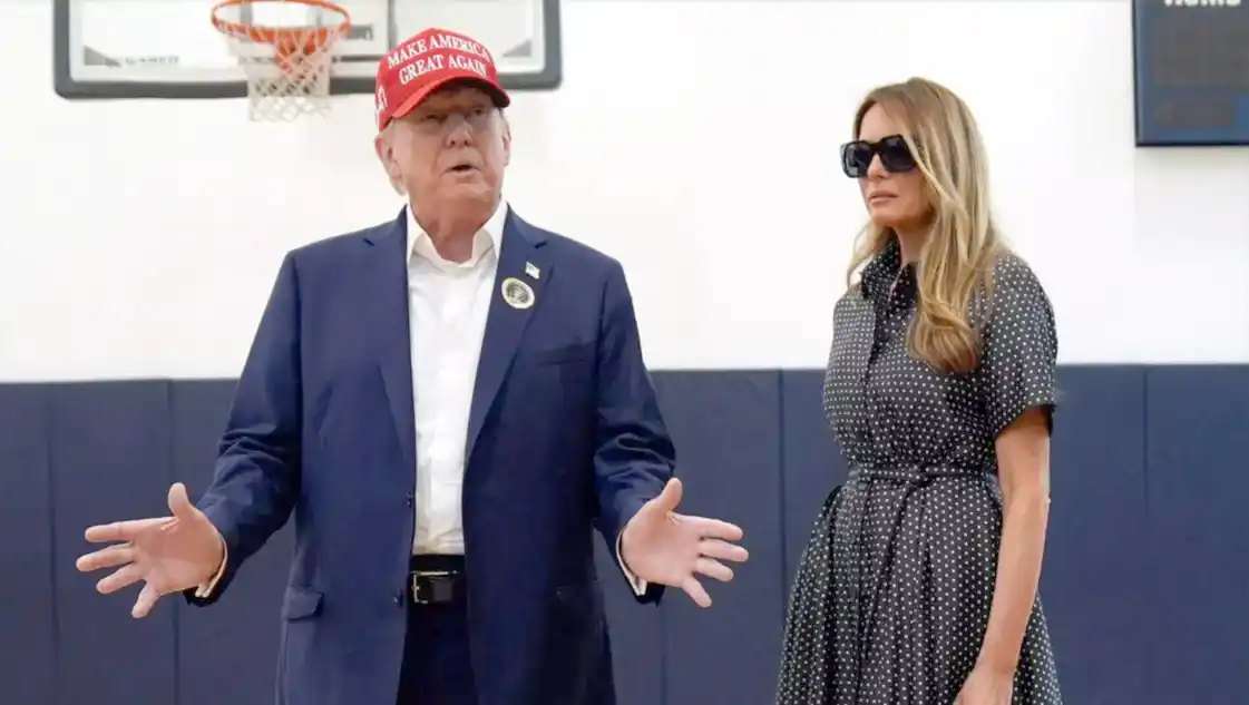 Donald y Melania Trump tras votar en Florida. - Fuente: Reuters.