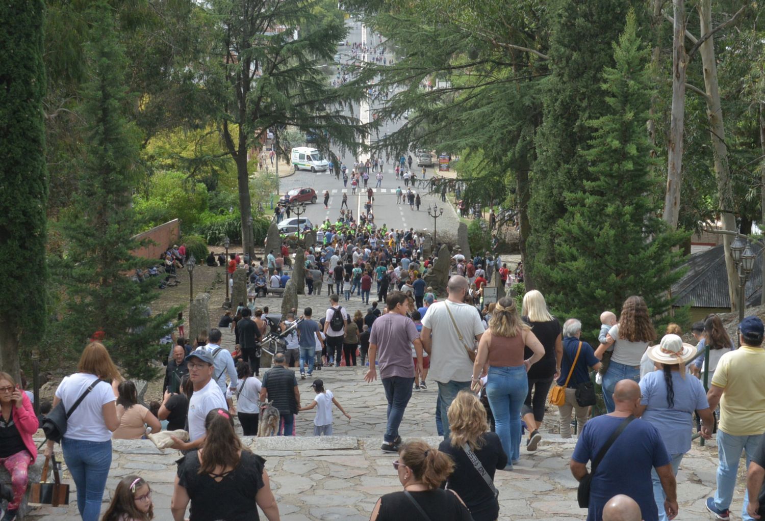 Feriado del viernes 26 de mayo: ¿es feriado o día no laborable? ¿se paga doble?