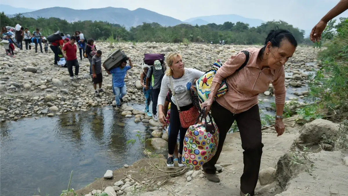 ELN Y FARC SIGUEN EN SUS ANDADAS: asesinan a un venezolano en una trocha en la frontera