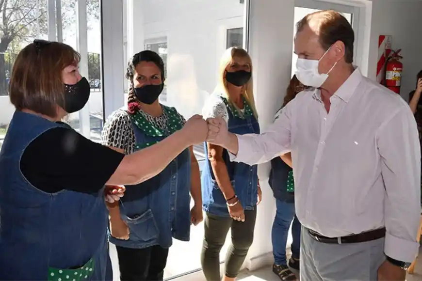 Bordet asegura que seguirá el diálogo con los docentes, pero pide "que los chicos estén en las aulas"