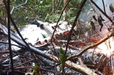 Cuatro personas murieron tras estrellarse una avioneta sanitaria en la selva colombiana