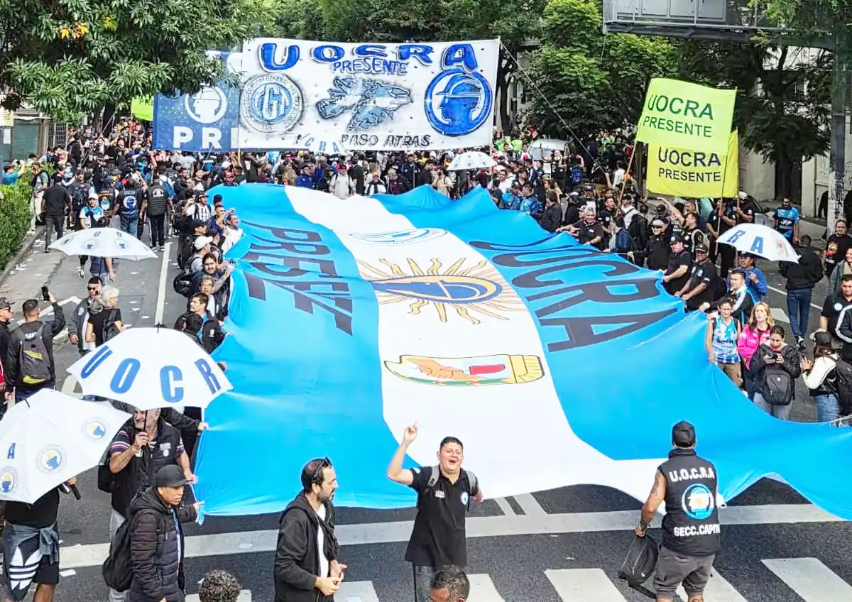 Con acompañamiento de parte de la CGT, se realizó la marcha de los jubilados ante el Congreso