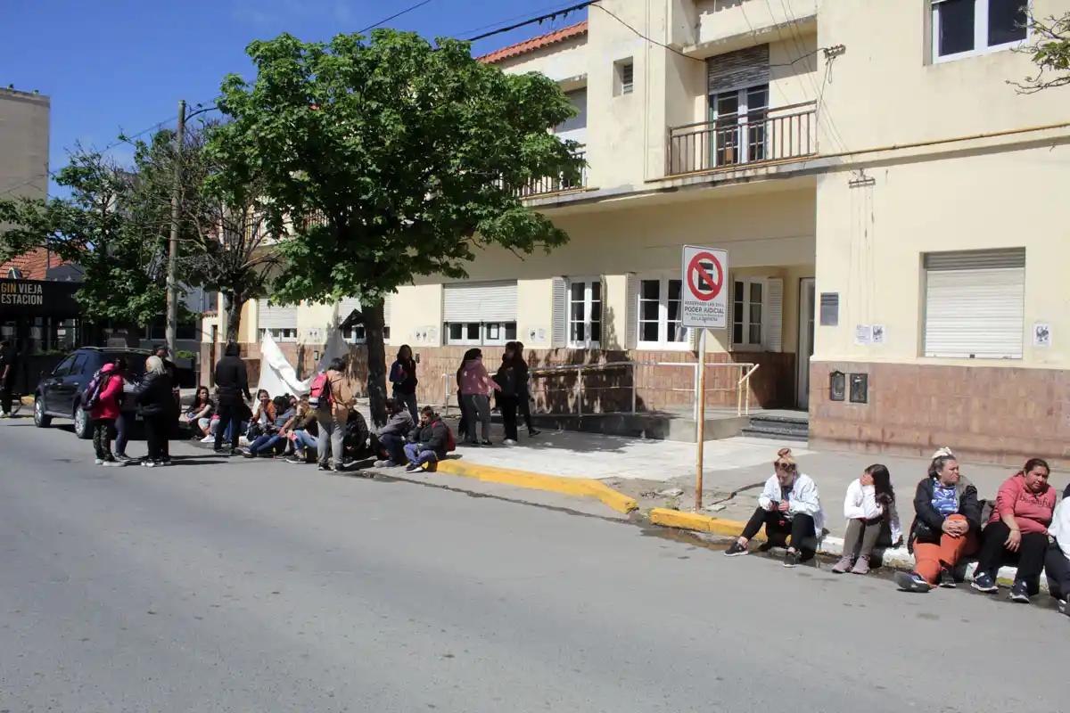 Agravaron la acusación a tres policías por la muerte de Noa Suárez