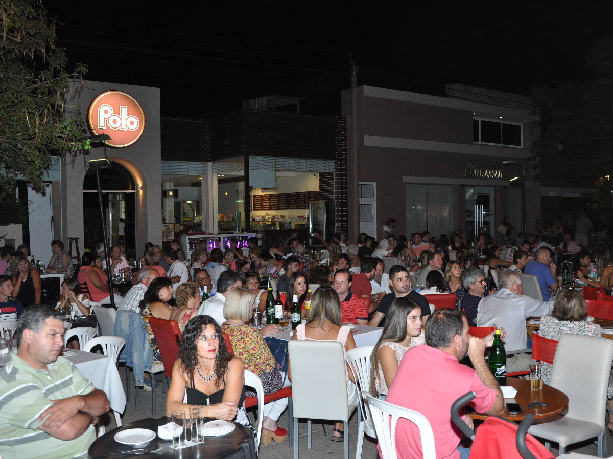 Peatonal de verano en Brinkmann: la edición 2020 suma un paseo comercial      