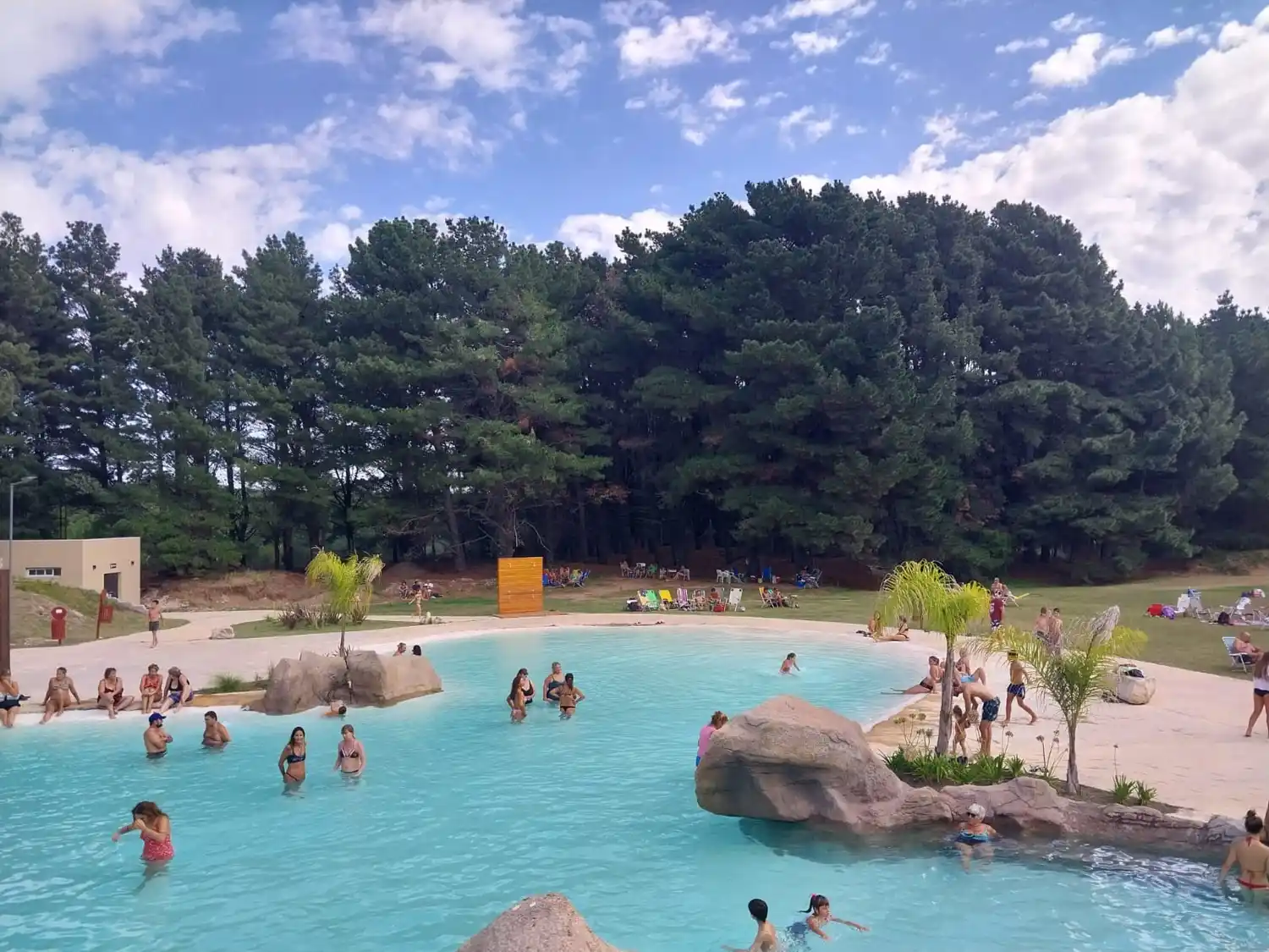 El complejo Aguas del Pinar atrajo una mayor cantidad de turistas al balneario