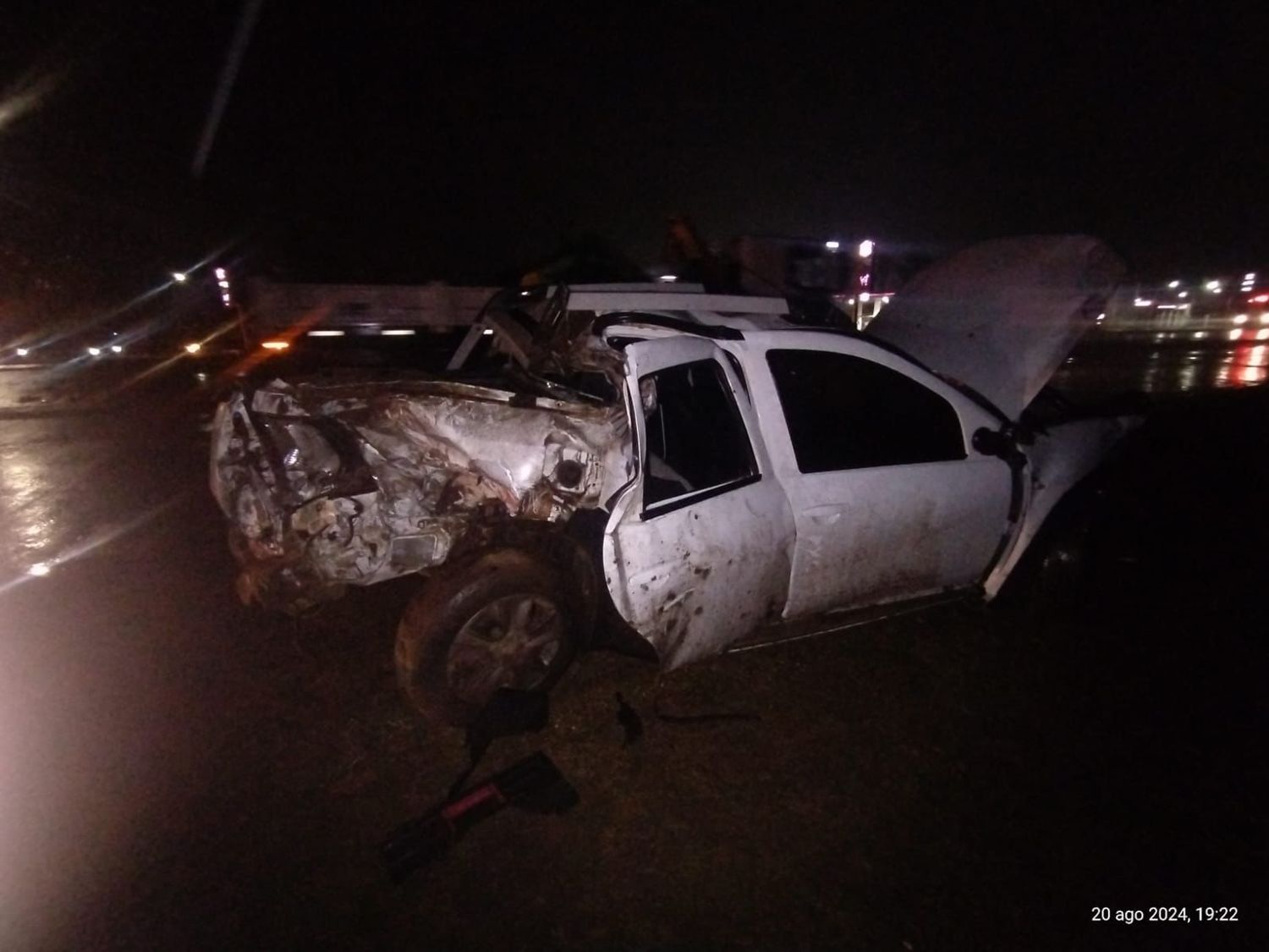 Chocaron un auto y un camión en el acceso a Freyre