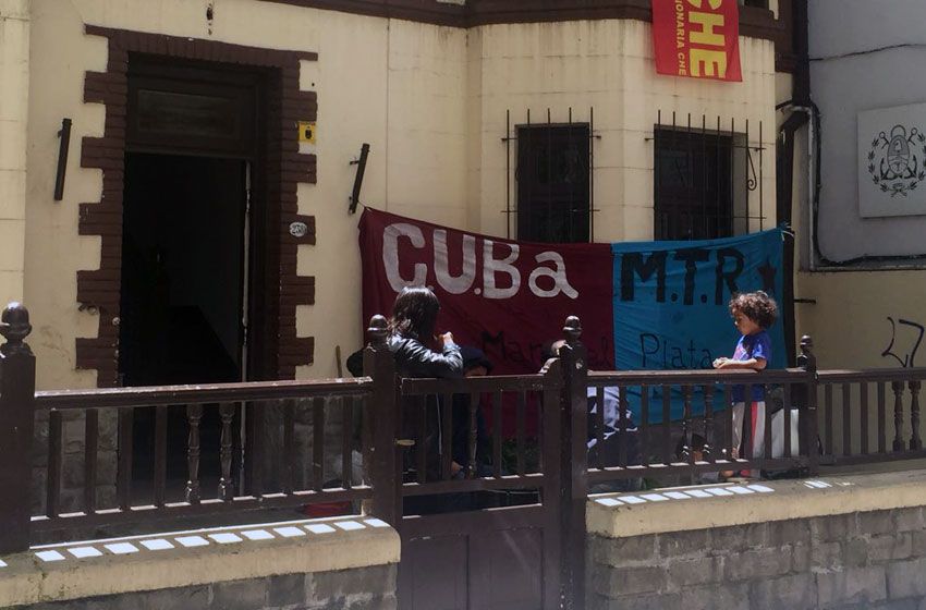Organizaciones realizan otra toma en la sede de Producción
