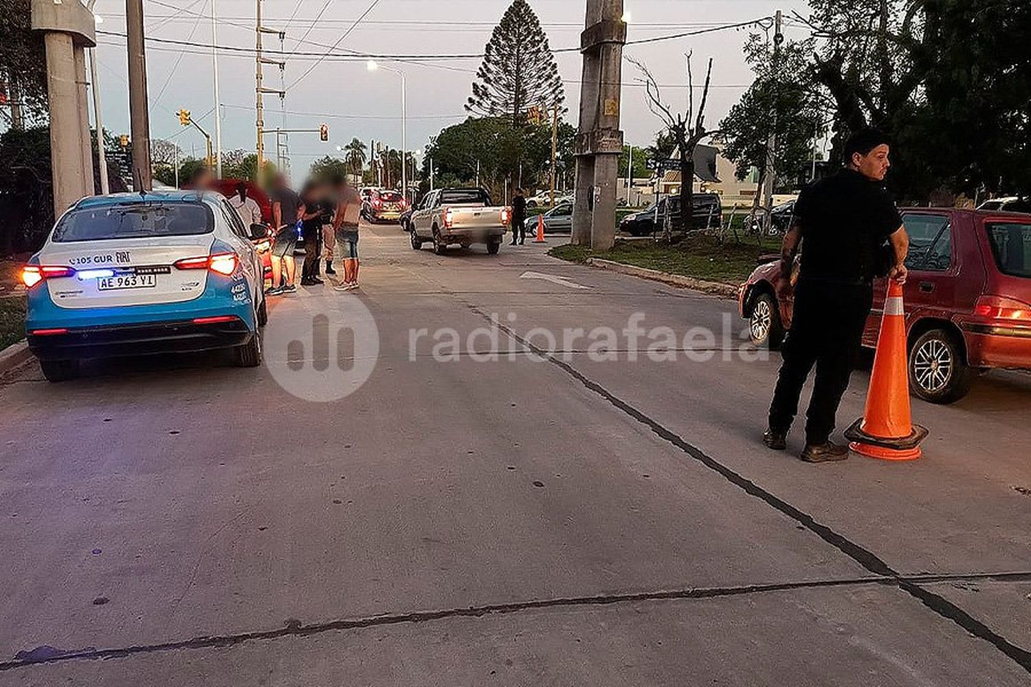 Aparentemente alcoholizado, chocó y habría atacado a la otra parte involucrada