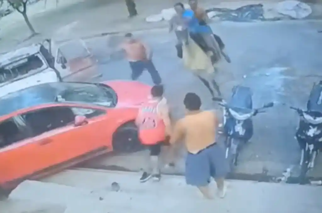 Hasta el momento, no se han reportado detenciones ni denuncias relacionadas con el incidente.