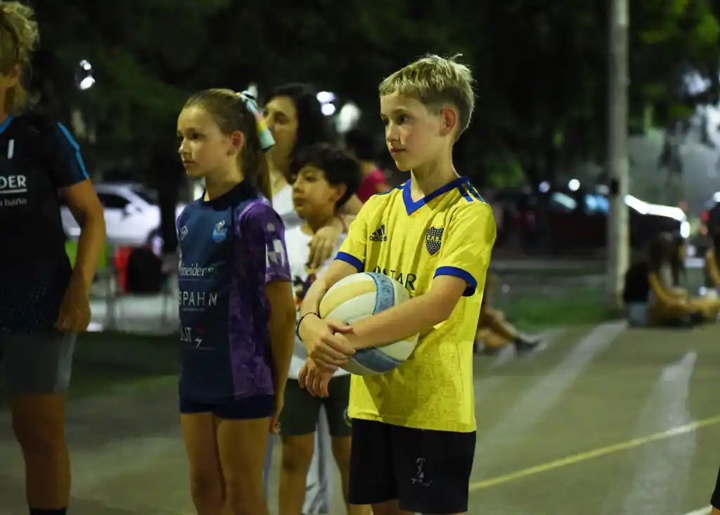 Éxito en el inicio de la temporada 2025 de Verano Voley en Crespo