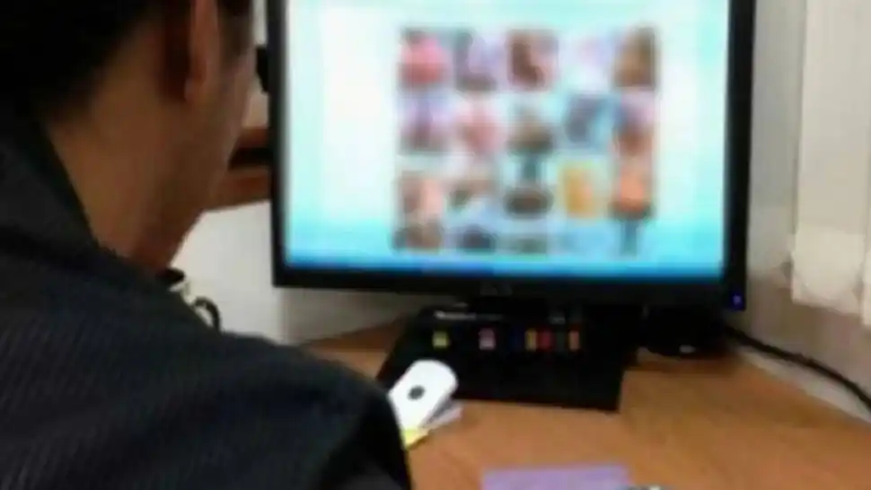 Detienen a un hombre acusado de distribuir imágenes de abuso sexual infantil