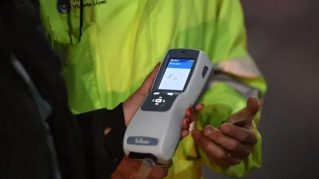 Los nuevos dispositivos permiten detectar la presencia de drogas en los conductores.