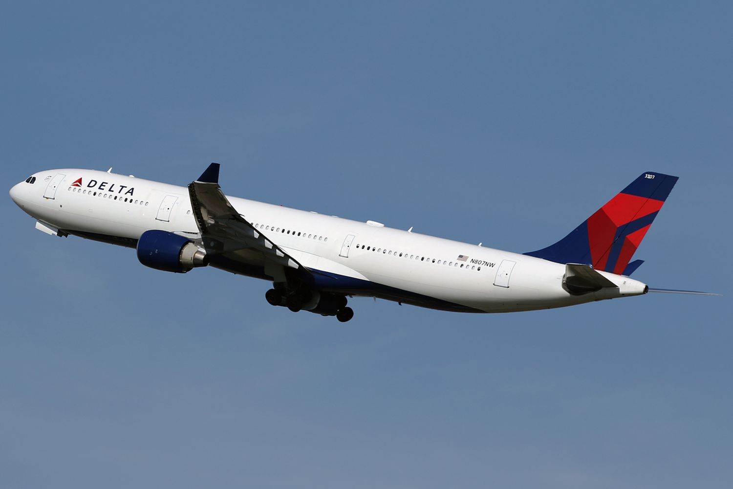 Delta Air Lines redujo frecuencias entre Atlanta y Buenos Aires