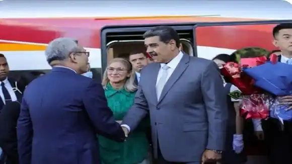 CUARTA PARADA de la gira: Maduro espera reunirse con Xi Jinping