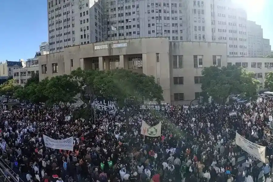 El Gobierno aumenta la partida presupuestaria para Universidades Públicas: El Consejo Interuniversitario ratifica el paro del 23 de abril