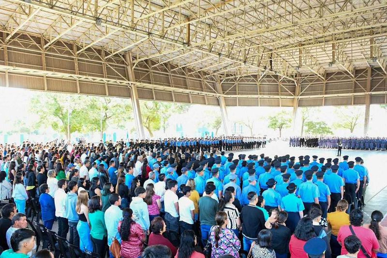 Más de 430 jóvenes formoseños se forman
en los institutos de la Policía provincial