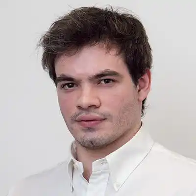 Juan A. Serur: "Argentina está atravesando una situación muy delicada en materia económica"