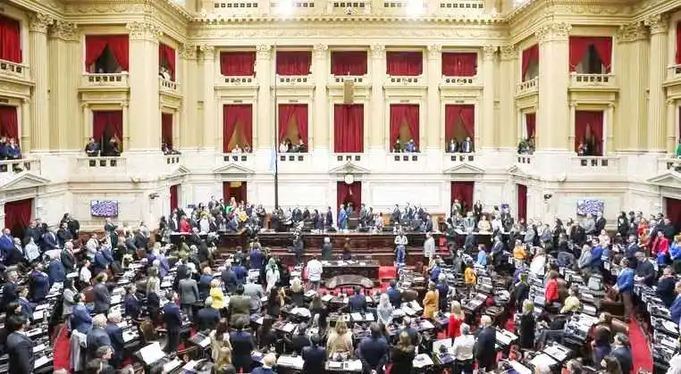 Diputados: en medio del paro universitario, el
oficialismo convocó a una sesión para el miércoles