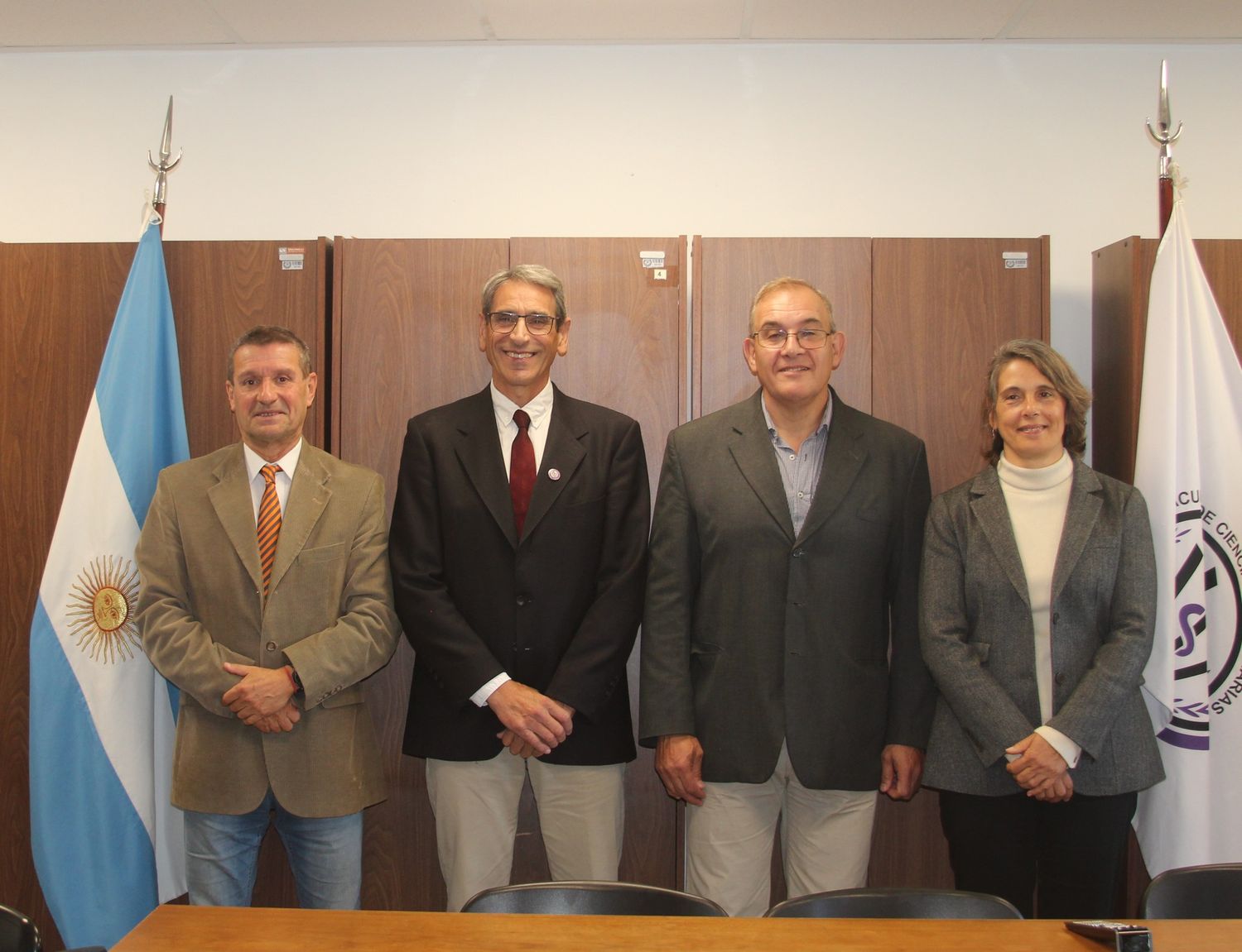 La Facultad de Ciencias Veterinarias eligió su nuevo Decano y Vicedecana para el período 2025-2029.