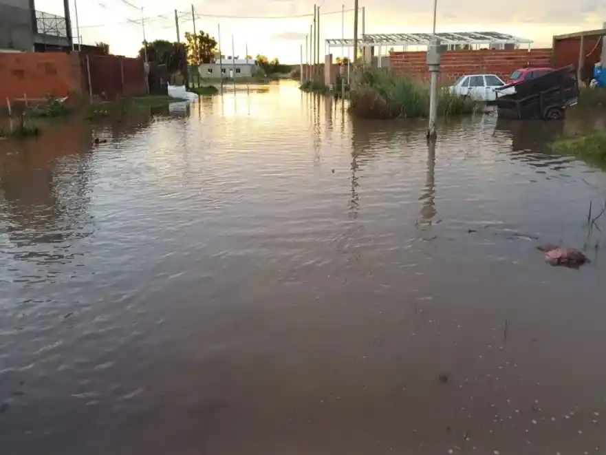 Iniciaron un operativo de asistencia para las familias damnificadas en Ibicuy