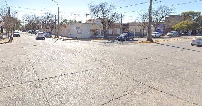 Bv. Roca y Bv. Buenos Aires.