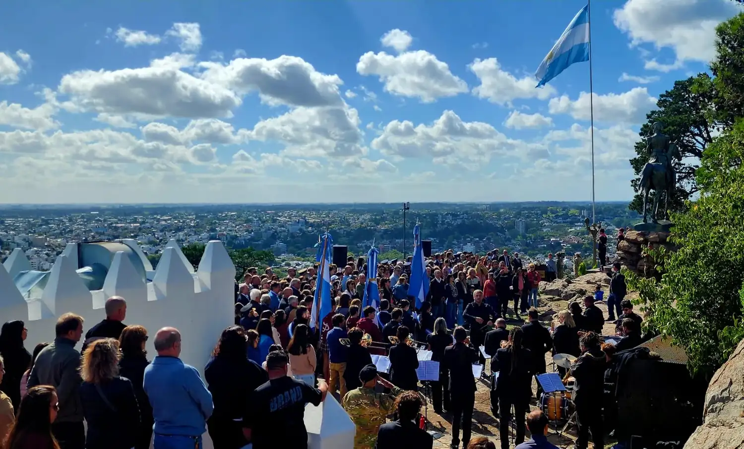 203 aniversario tandil acto 04-04-26 - 2