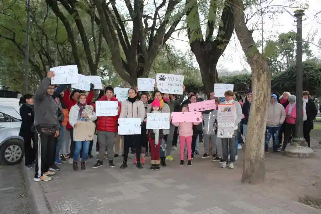Se realizó una manifestación contra el maltrato animal