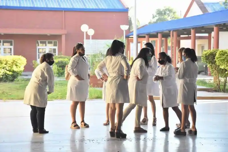 Los docentes provinciales volvieron a las escuelas