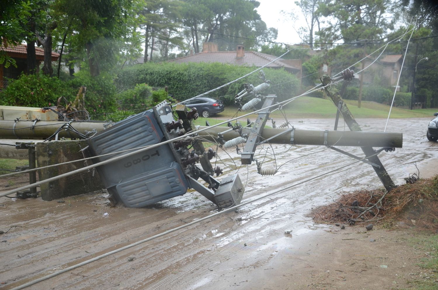 Por el temporal, Villa Gesell se declarará en estado de "emergencia"