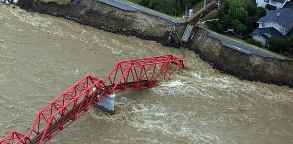 Japón: el tifón Hagibis impactó en el país y ya causó al menos 26 muertes