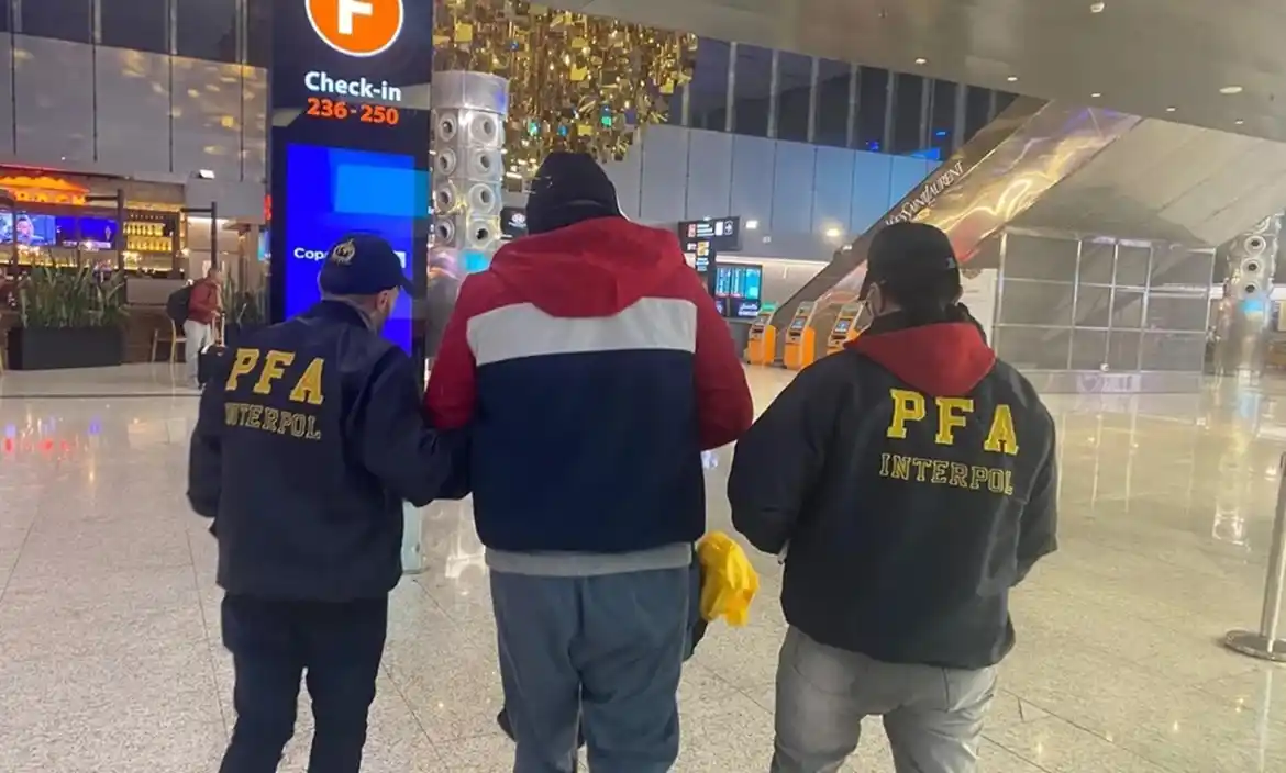 Extraditaron a un ciudadano panameño acusado por millonario lavado de activos