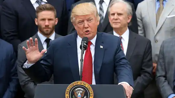 Trump retoma actos de campaña electoral en cuatro estados de EE.UU.