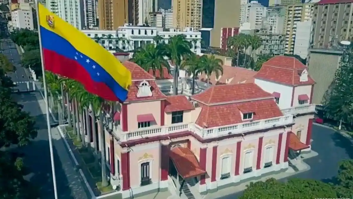Gobierno aspira que continúe la lealtad y amistad entre Venezuela e Irán (+Comunicado)