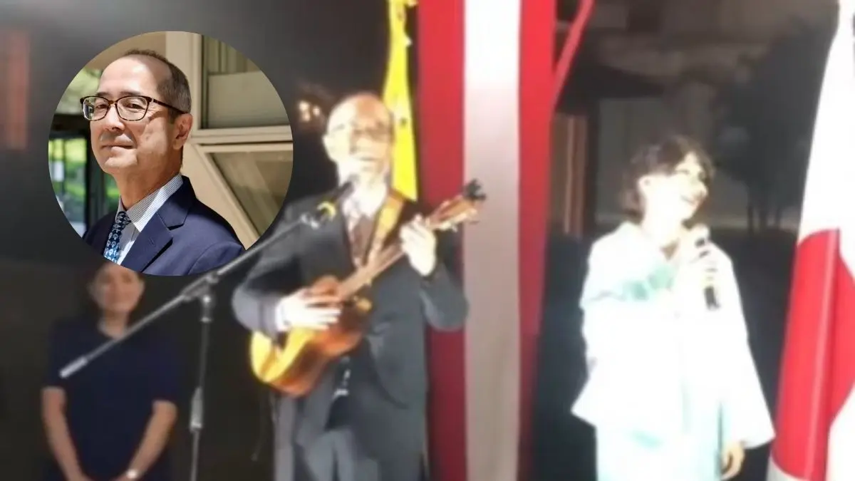 ¡EMOTIVO! Embajador de Japón en Caracas tocó cuatro y cantó la canción Venezuela (+Video)