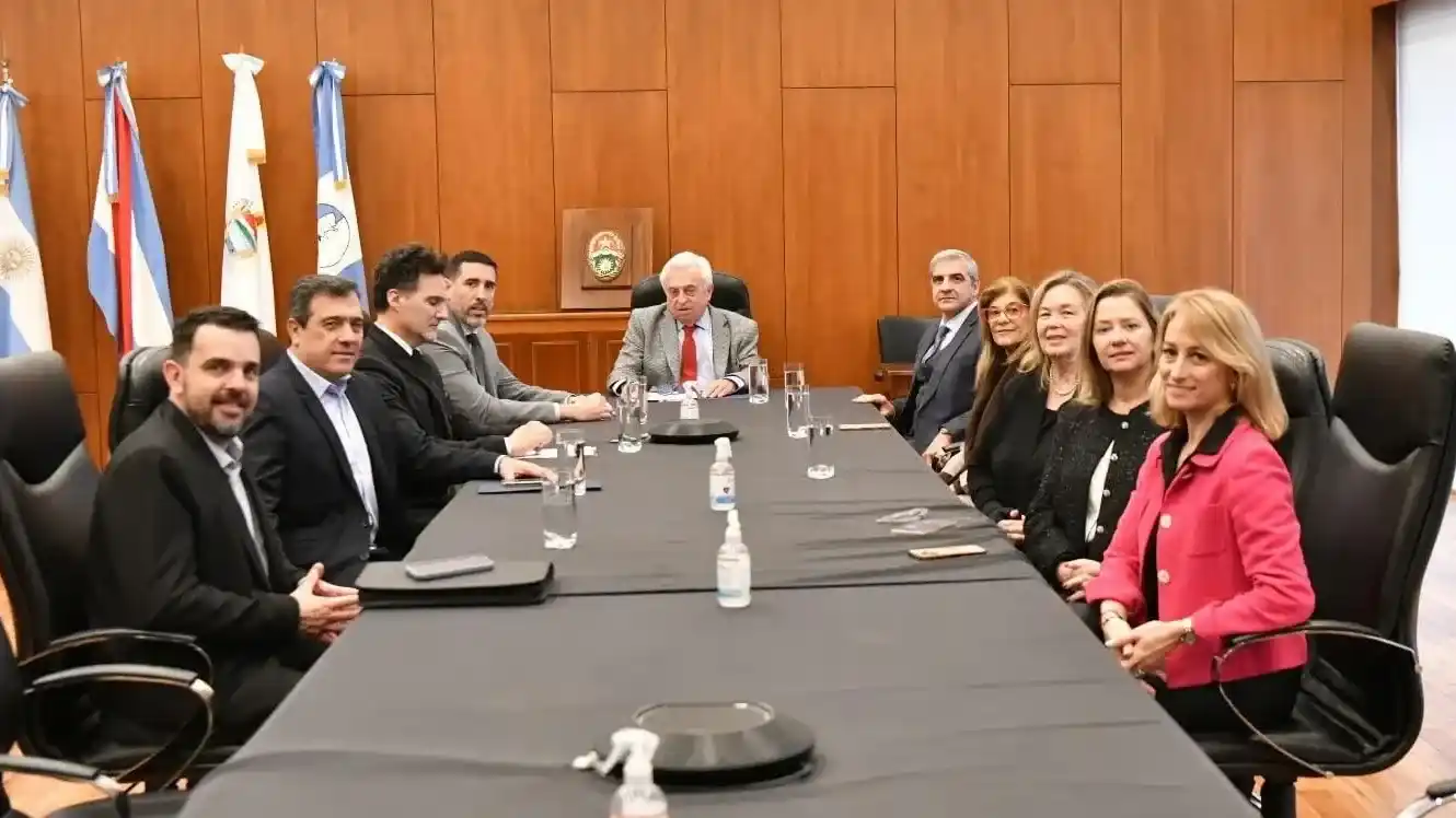 Acuerdo entre el STJ y el CGE para fortalecer la inclusión educativa de jóvenes con causas penales