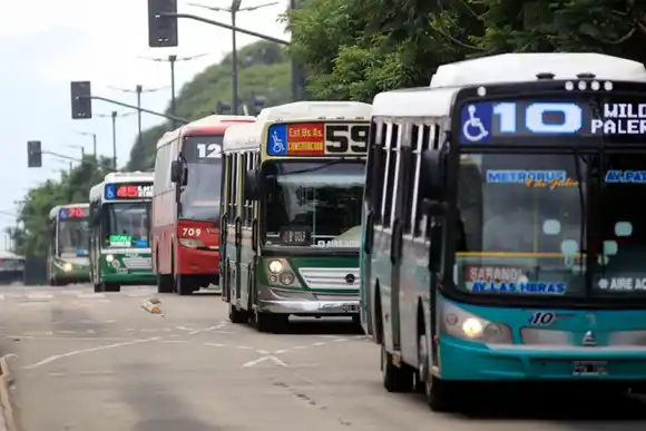 Conflicto por los subsidios: Giuliano insistió en que la Ciudad "debe hacerse cargo de su propio transporte"