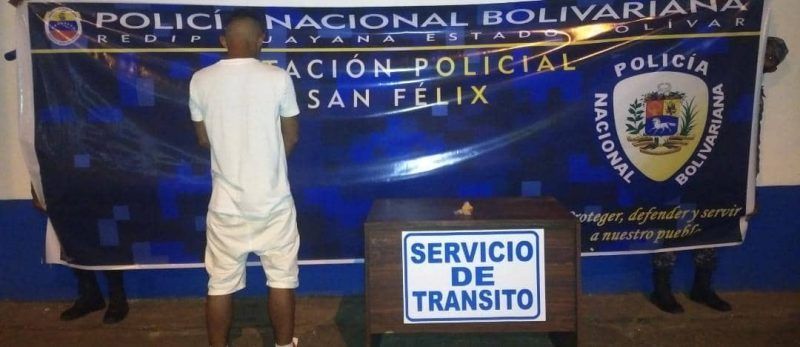 Lo agarraron con gramos de oro encima, los llevaba en un recipiente sintético