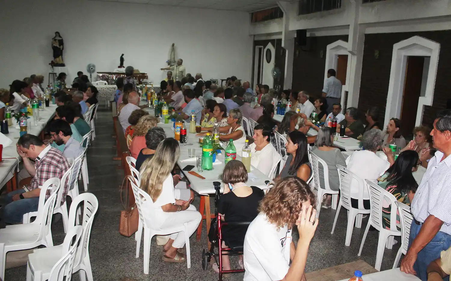 Emotiva despedida del Padre Jorge Leiva