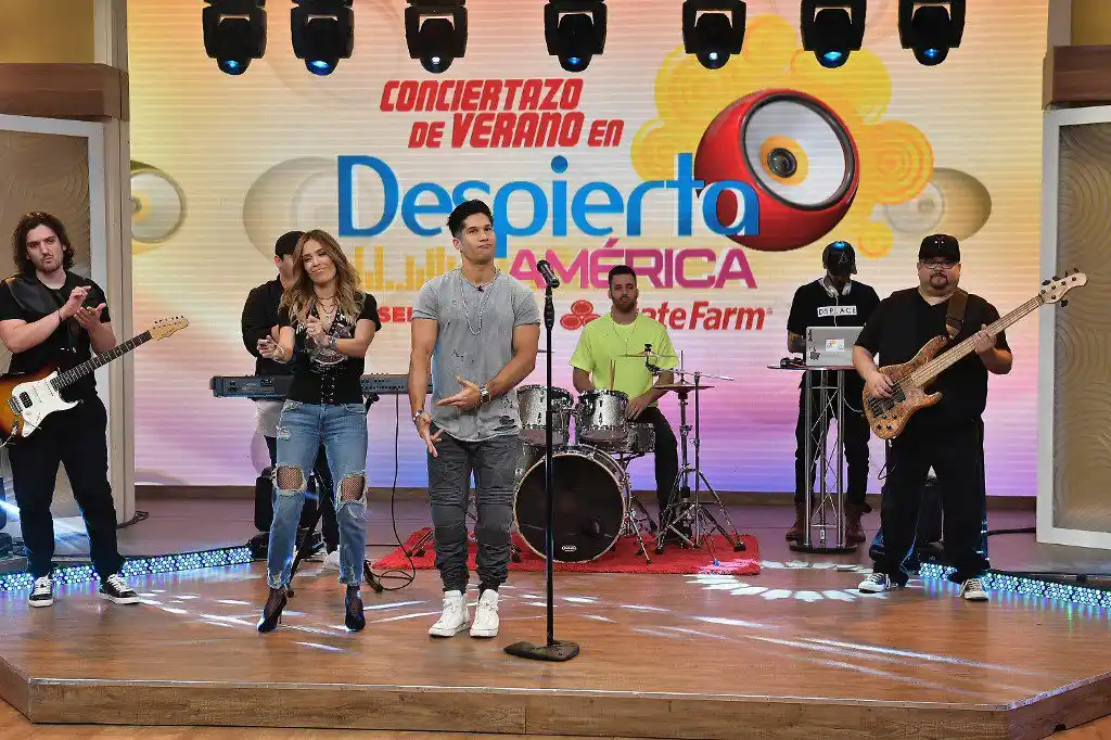 Chyno vuelve a cantar, su ex le comenta y los haters le caen encima