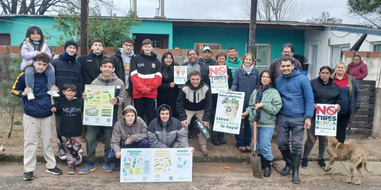 El programa “Comenzando por Casa” llegó a 35 barrios con jornadas de limpieza urbana, participación ciudadana y concientización ambiental