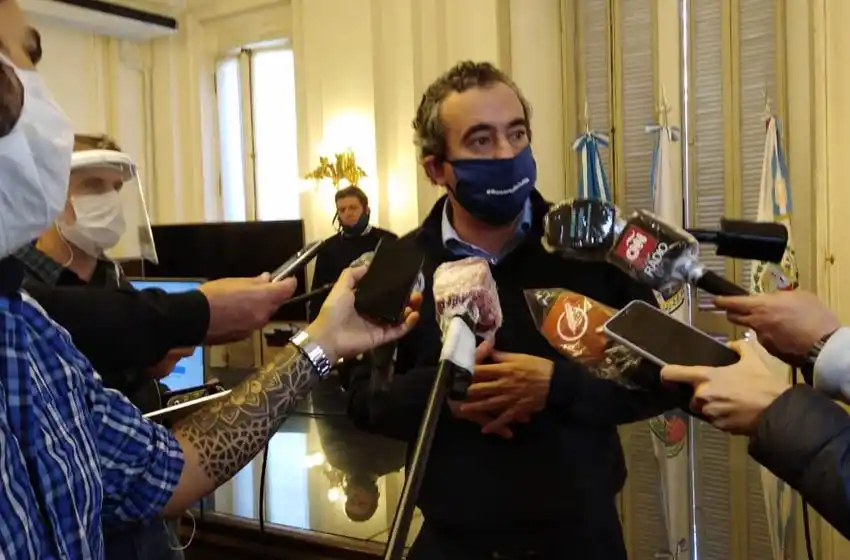 Javkin afirmó que en Rosario “la foto sanitaria es positiva” y que analizan “medidas de apertura” de nuevos comercios