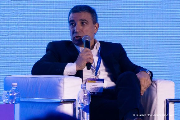 Fabián Lombardo aseveró que Aerolíneas Argentinas no es competitiva en las actuales condiciones